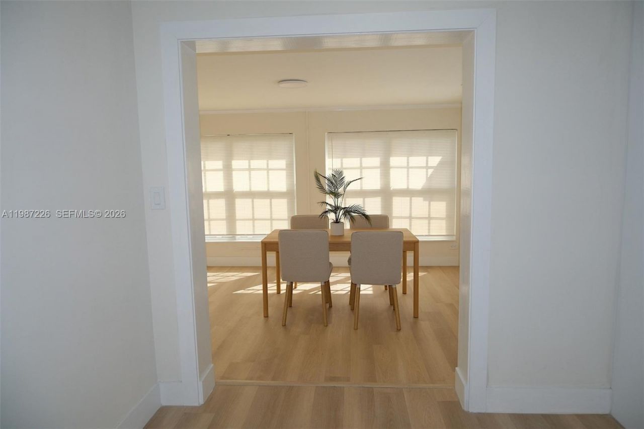 1084 SW 4th Ave , Pompano Beach, FL 33060 Photo