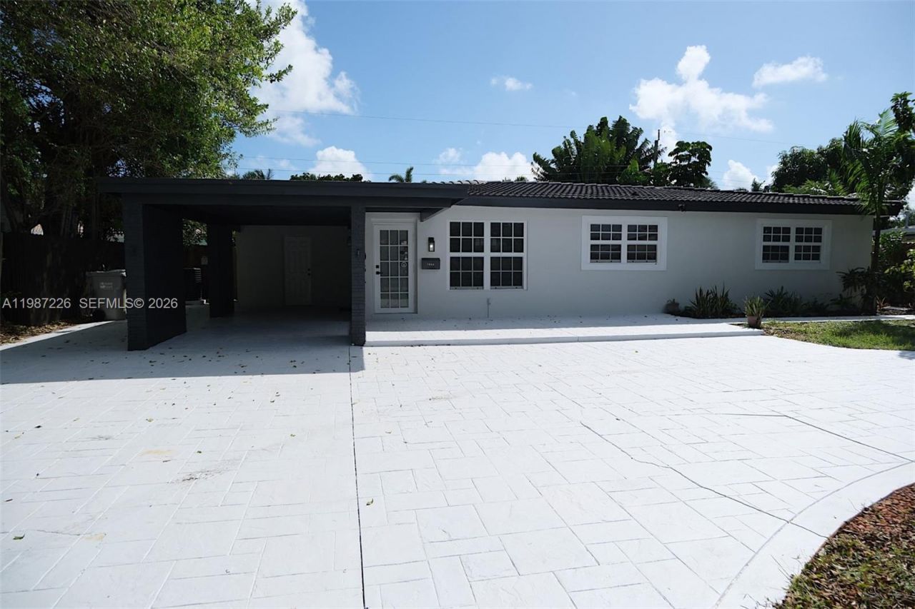 1084 SW 4th Ave, Pompano Beach, FL 33060 Photo