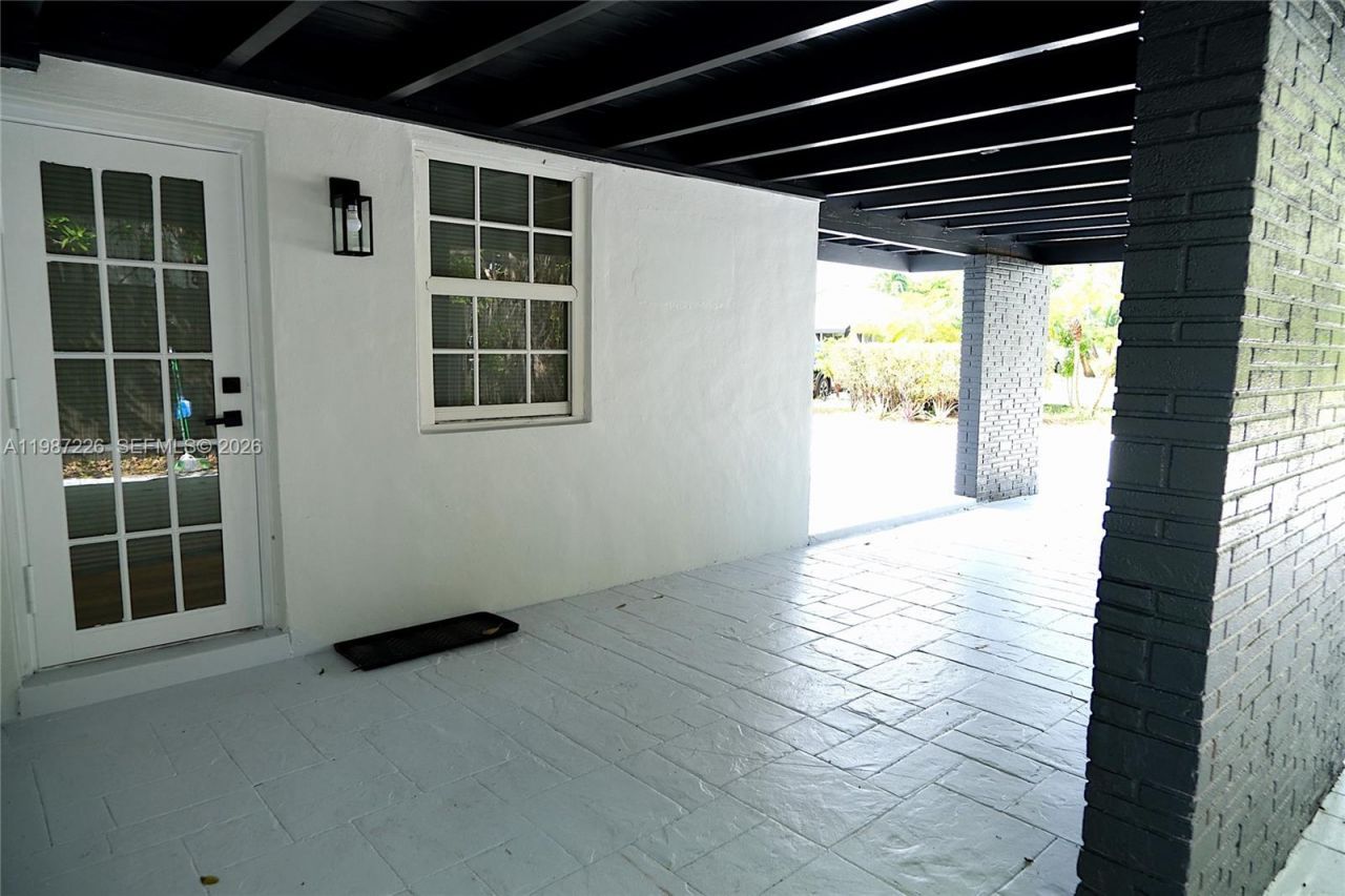 1084 SW 4th Ave , Pompano Beach, FL 33060 Photo