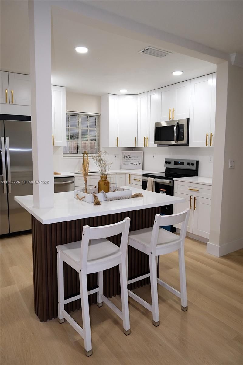 1084 SW 4th Ave, Pompano Beach, FL 33060 Photo