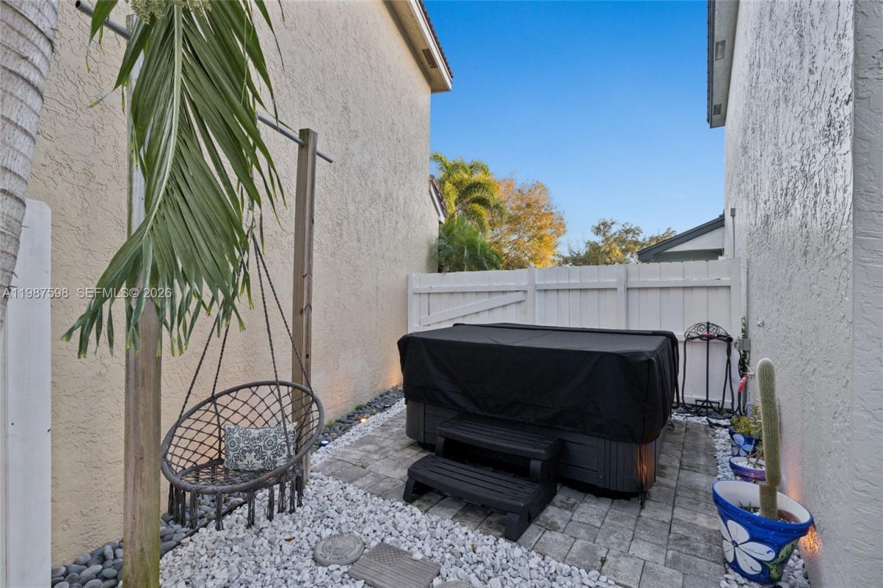 18087 SW 30th Ct , Miramar, FL 33029 Photo