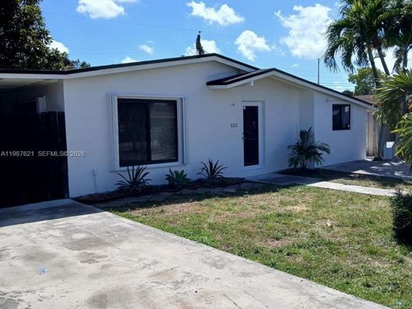 630 SE 3rd Pl , Hialeah, FL 33010