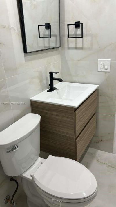 630 SE 3rd Pl , Hialeah, FL 33010 Photo