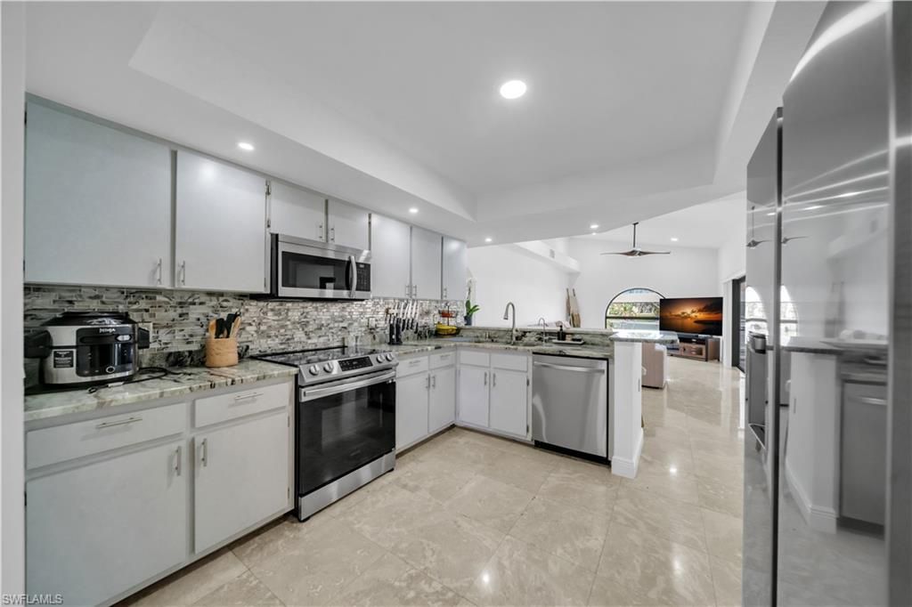 2909 SW 38th Ter , Cape Coral, FL 33914 Photo