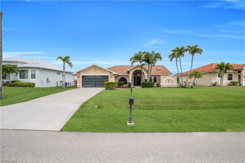 2909 SW 38th Ter , Cape Coral, FL 33914 Photo