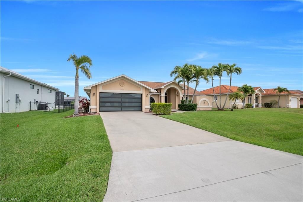 2909 SW 38th Ter , Cape Coral, FL 33914 Photo