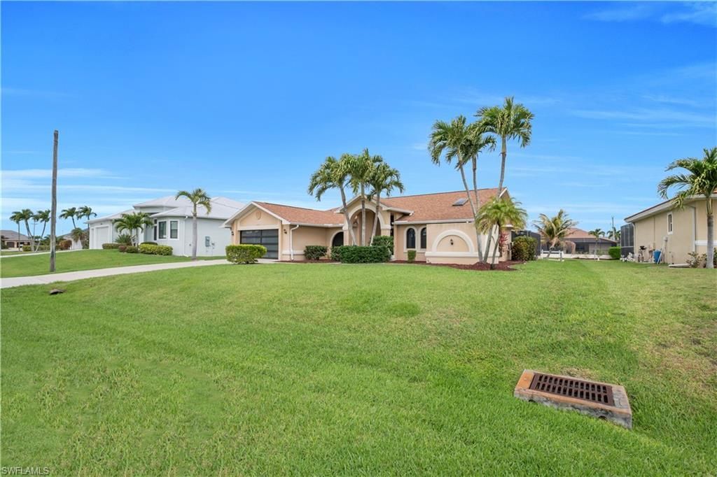 2909 SW 38th Ter , Cape Coral, FL 33914 Photo
