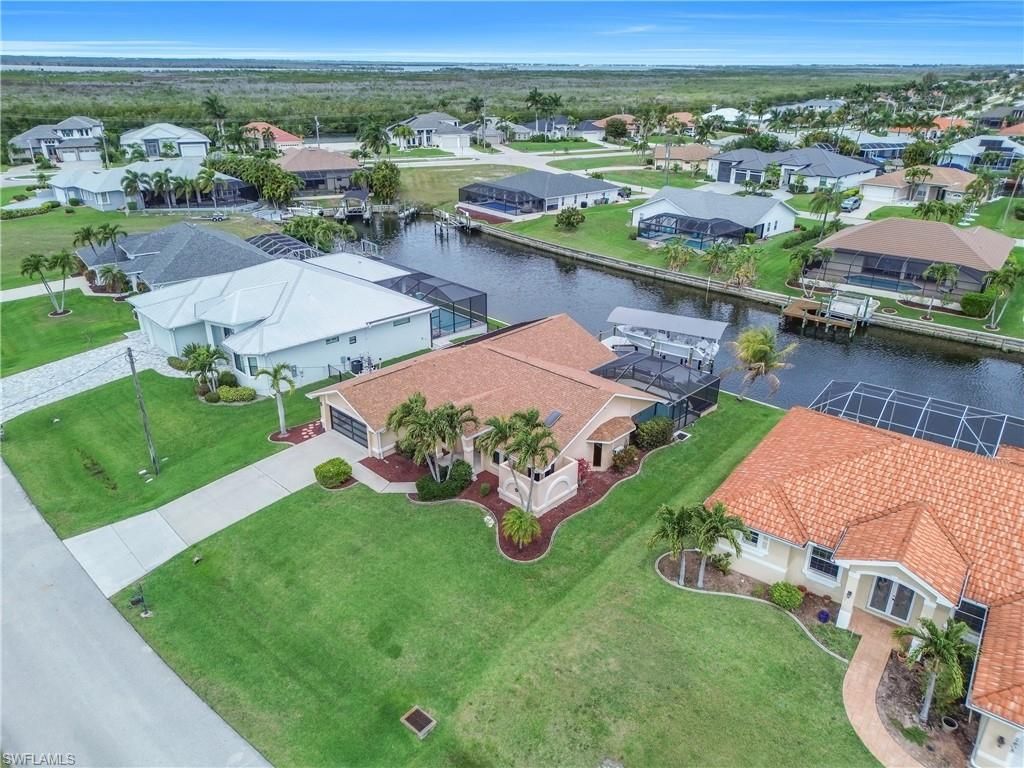 2909 SW 38th Ter , Cape Coral, FL 33914 Photo