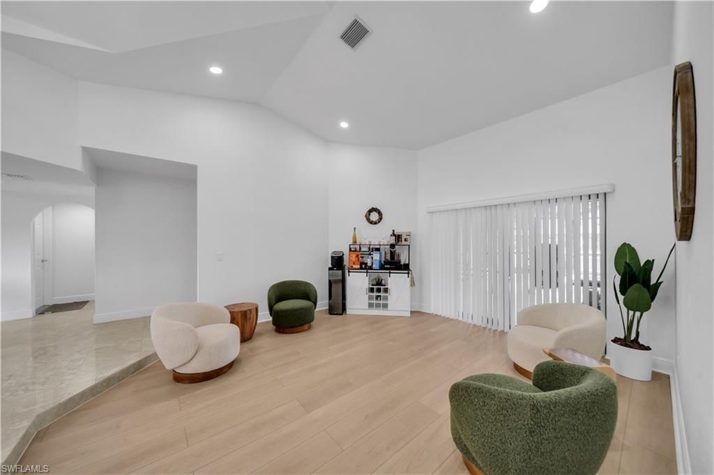 2909 SW 38th Ter , Cape Coral, FL 33914 Photo