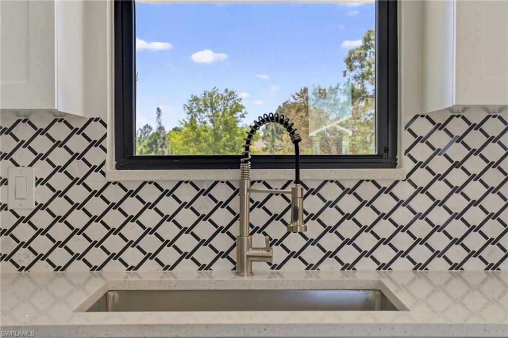 2711 39th St W, Lehigh Acres, FL 33971 Photo