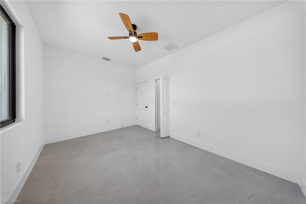 2711 39th St W, Lehigh Acres, FL 33971 Photo