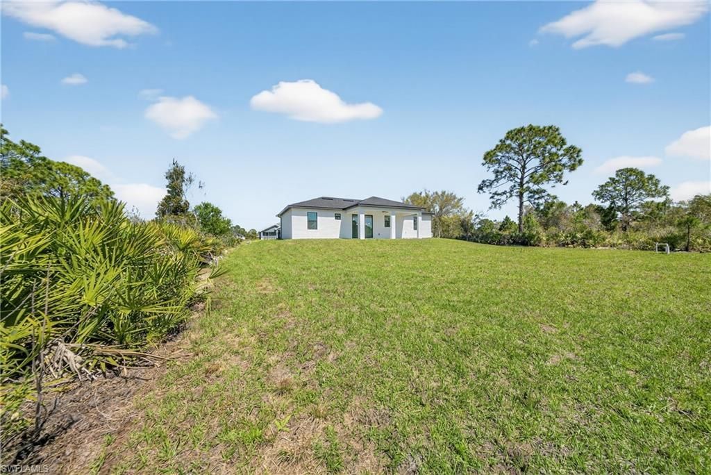 2711 39th St W, Lehigh Acres, FL 33971 Photo