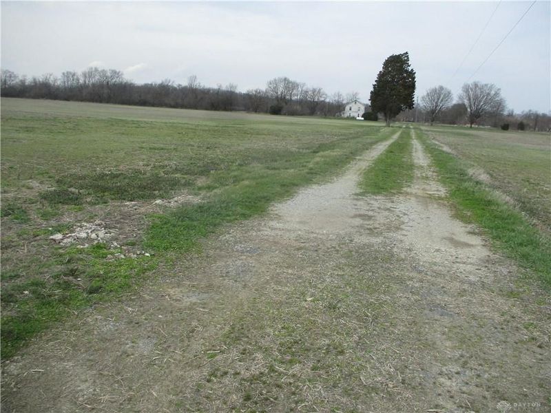 4205 Sweet Potato Ridge Road, Clayton, OH 45322 Photo 2