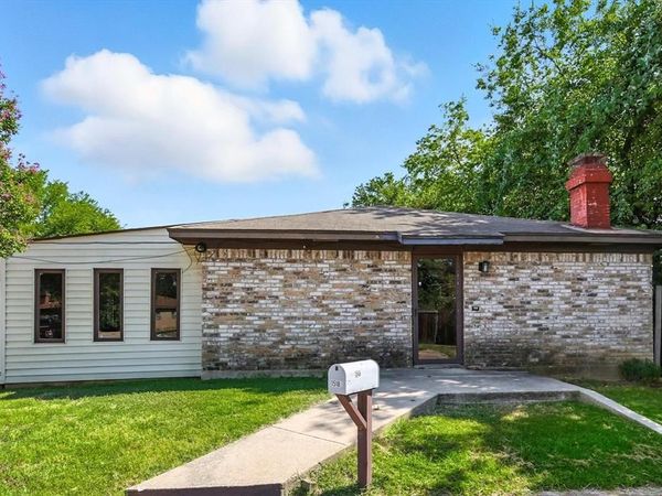 1516 W 7th Street , Irving, TX 75060