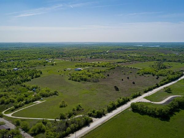 835 COUNTY ROAD 410, Callisburg, TX 76240