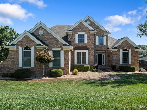 9583 E Vista Drive, Hillsboro, MO 63050