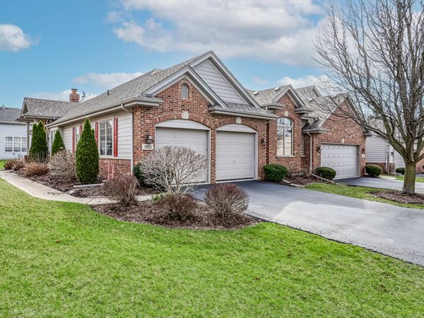 1153 Linden Circle, Beecher, IL 60401