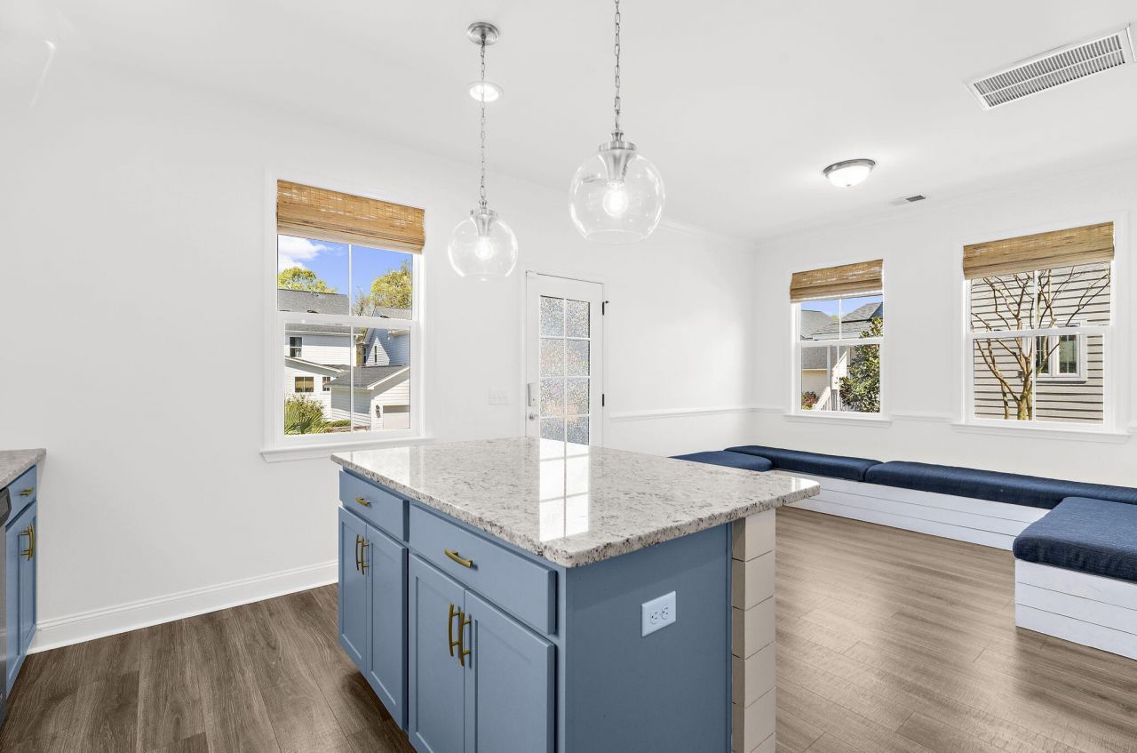 5151 Celtic Drive Photo 17