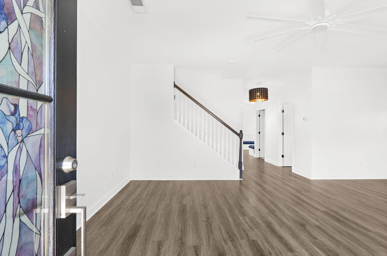 5151 Celtic Drive Photo 7