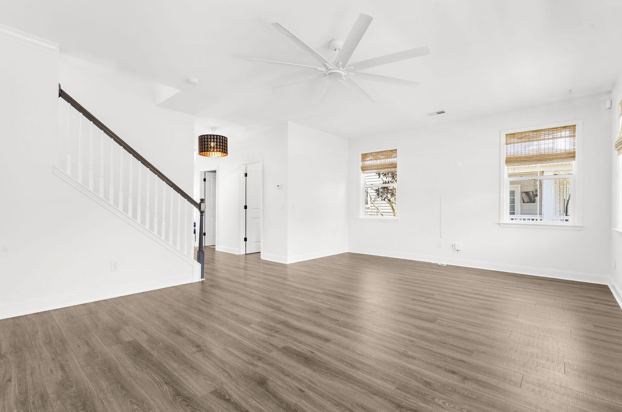 5151 Celtic Drive Photo 9