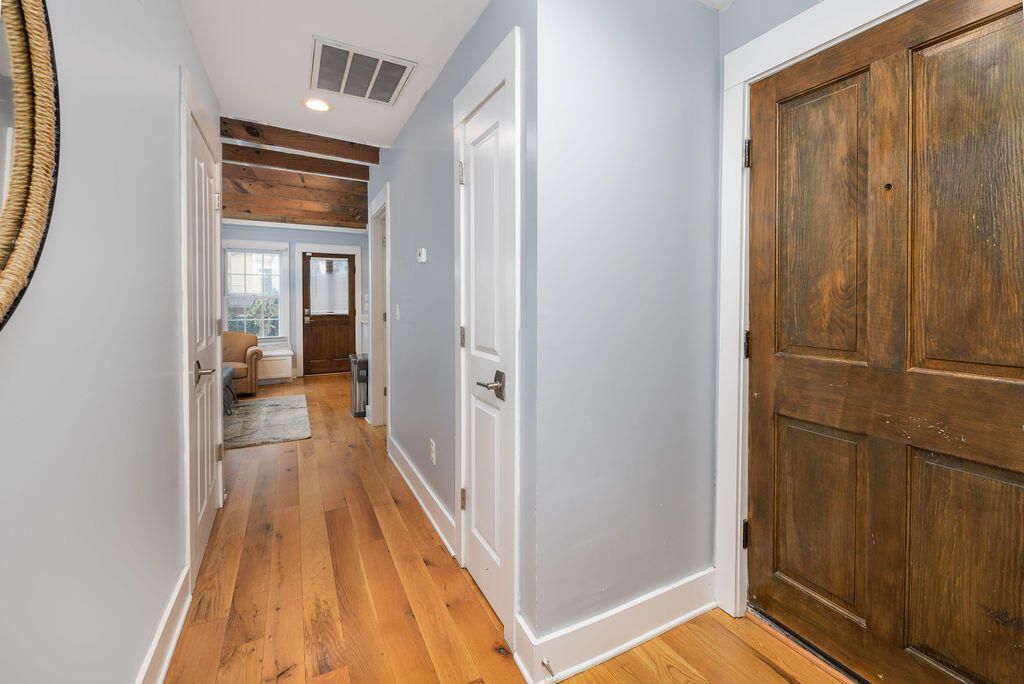 381 Sumter Street Photo 13