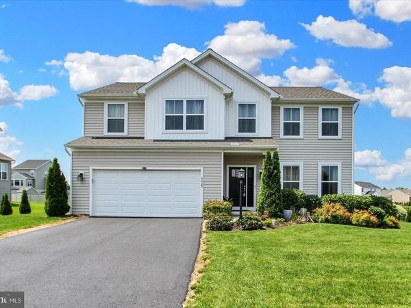 4008 COUNTRY DRIVE , DOVER, PA 17315