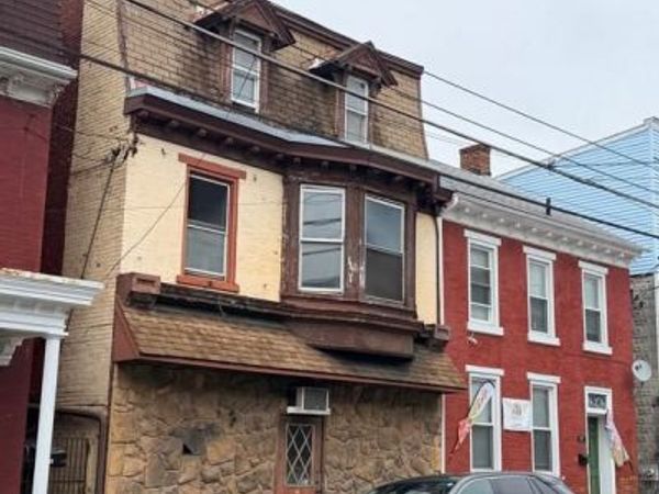 531 LEHMAN STREET , LEBANON, PA 17046