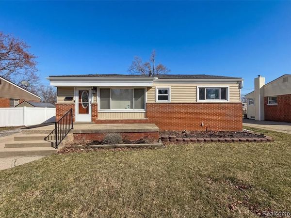 1166 Zephyr Street, York Twp, MI 48198