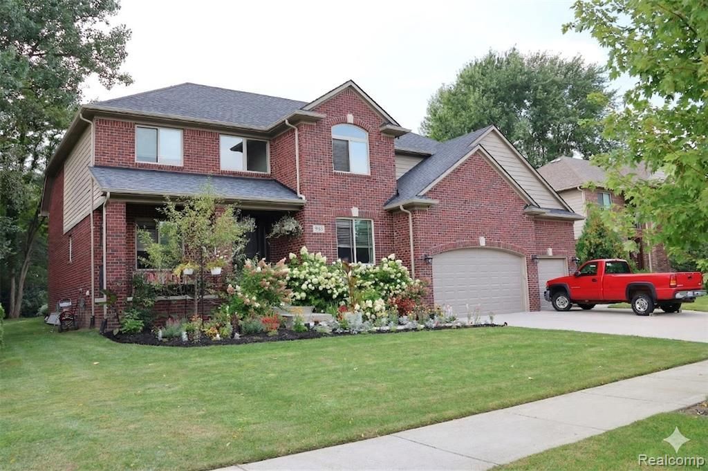 5121 Orchard Crest Drive, Troy, MI 48085 Main Photo