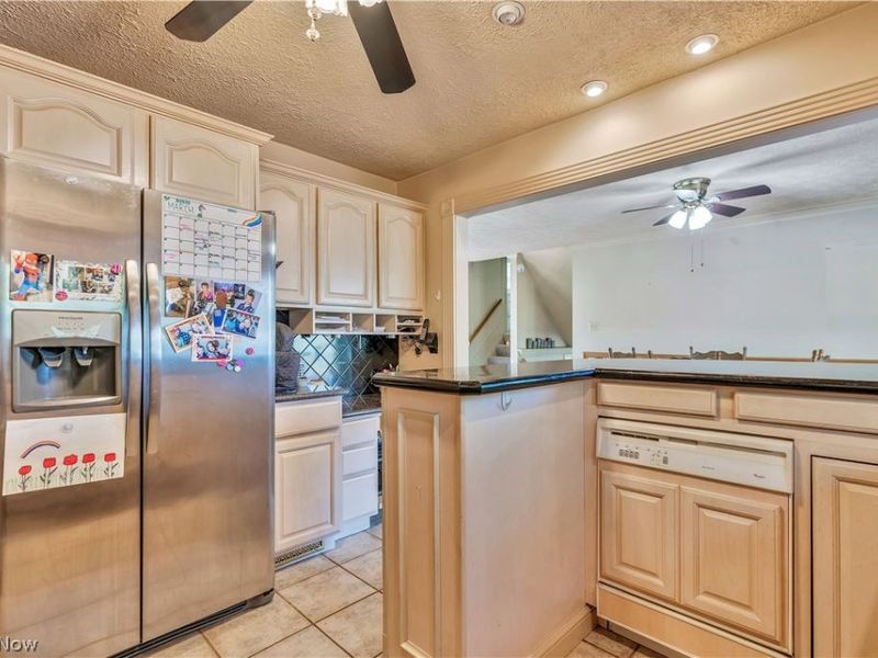 430 Hillsdale Street, Sebring, OH 44672 Photo 16