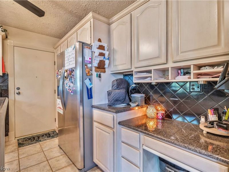 430 Hillsdale Street, Sebring, OH 44672 Photo 17