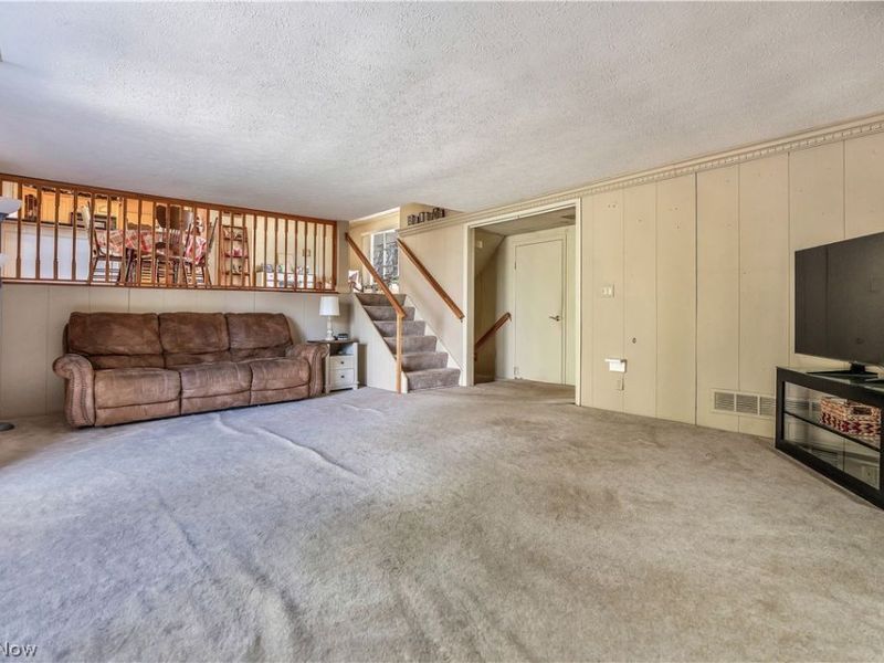 430 Hillsdale Street, Sebring, OH 44672 Photo 26