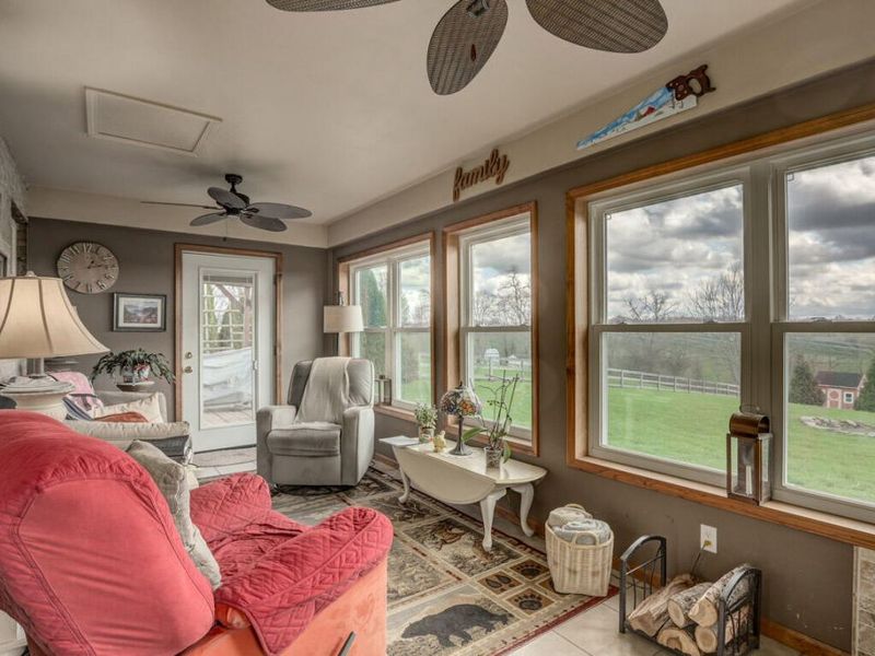 310 Claiborne Drive, Dry Ridge, KY 41035 Photo 10