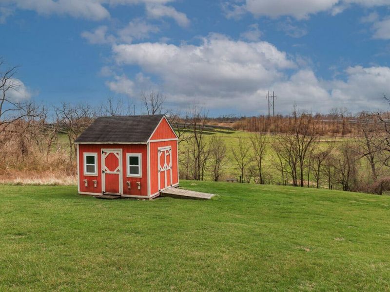 310 Claiborne Drive, Dry Ridge, KY 41035 Photo 22