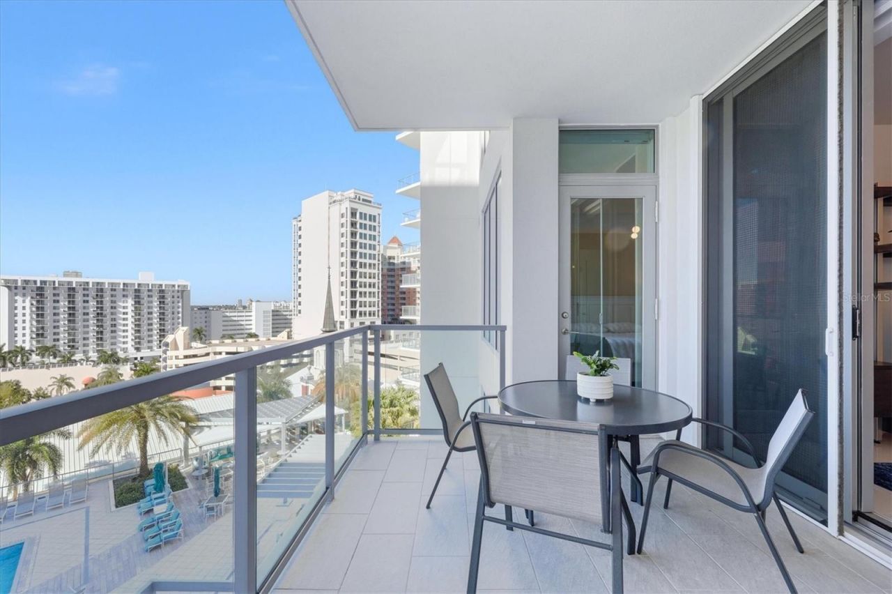 111 S Pineapple Avenue , Unit 811, Sarasota, FL 34236 Photo