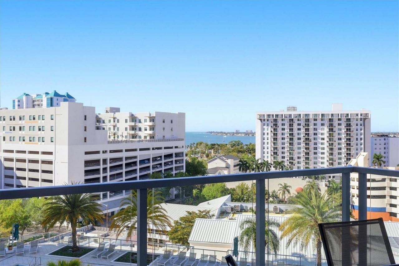 111 S Pineapple Avenue , Unit 811, Sarasota, FL 34236 Photo