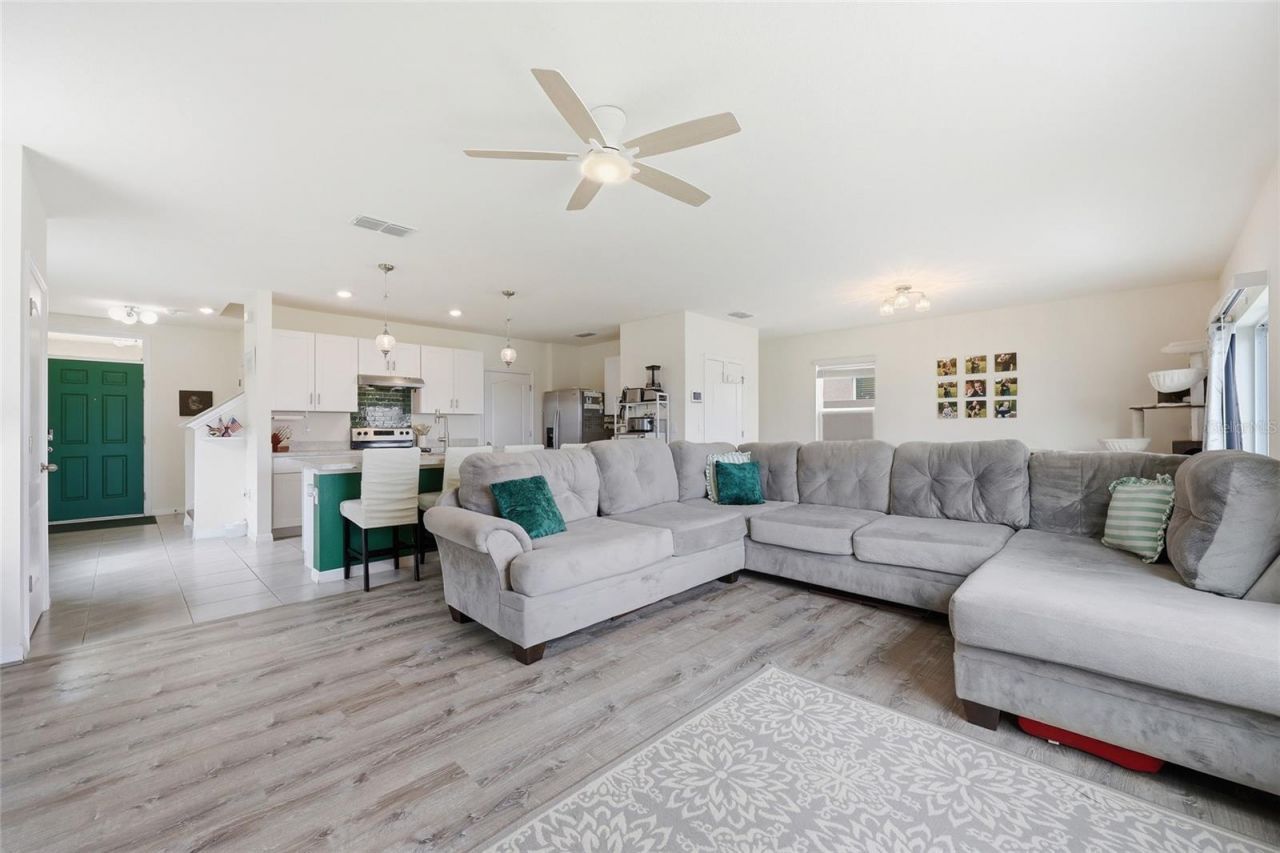 1777 Walnut Creek Drive , Kissimmee, FL 34744 Photo