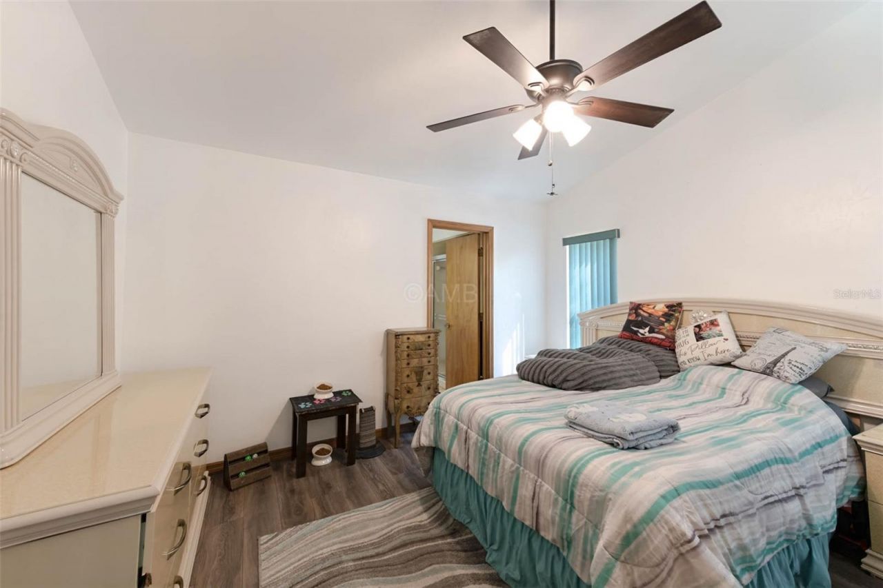 2298 W Pine Ridge Boulevard, Beverly Hills, FL 34465 Photo