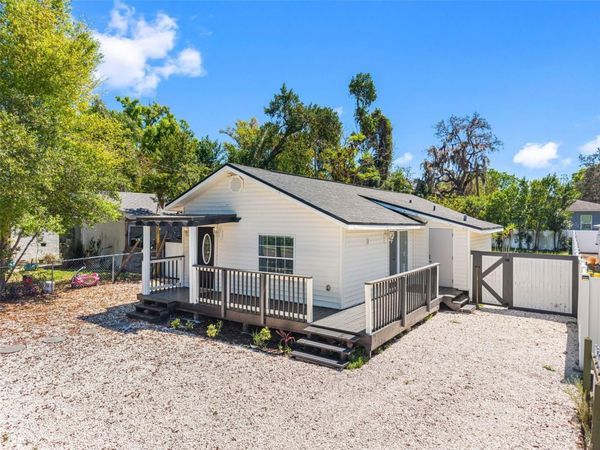 4317 E REGNAS AVENUE , TAMPA, FL 33617