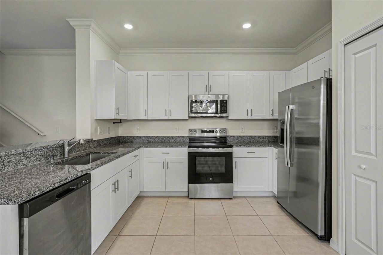 36456 Well Hill Way, Zephyrhills, FL 33541 Photo