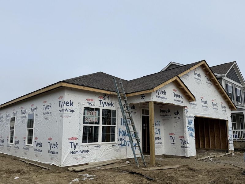 1541 Forbes Avenue, Columbus, OH 43228 Photo 2