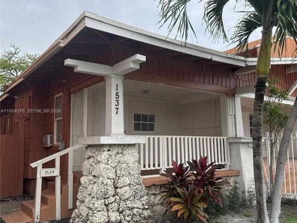 1545 NW 1st St, Unit 1537, Miami, FL 33125