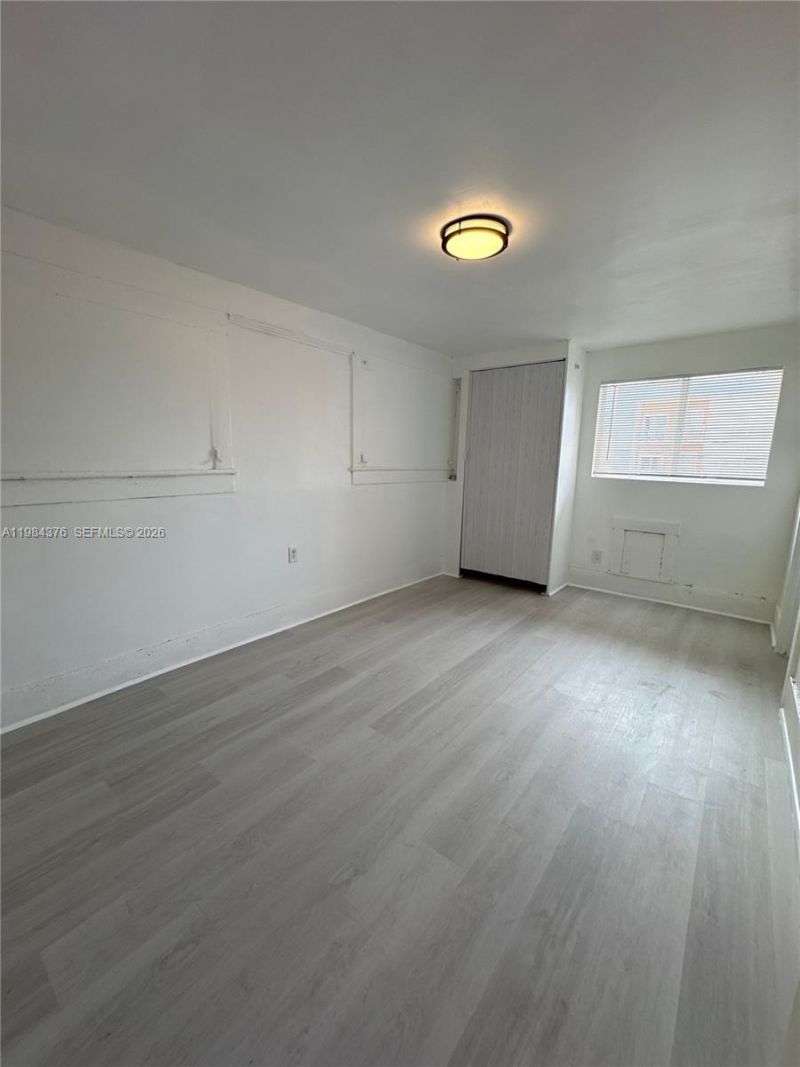 1545 NW 1st St , Unit 1537, Miami, FL 33125 Photo