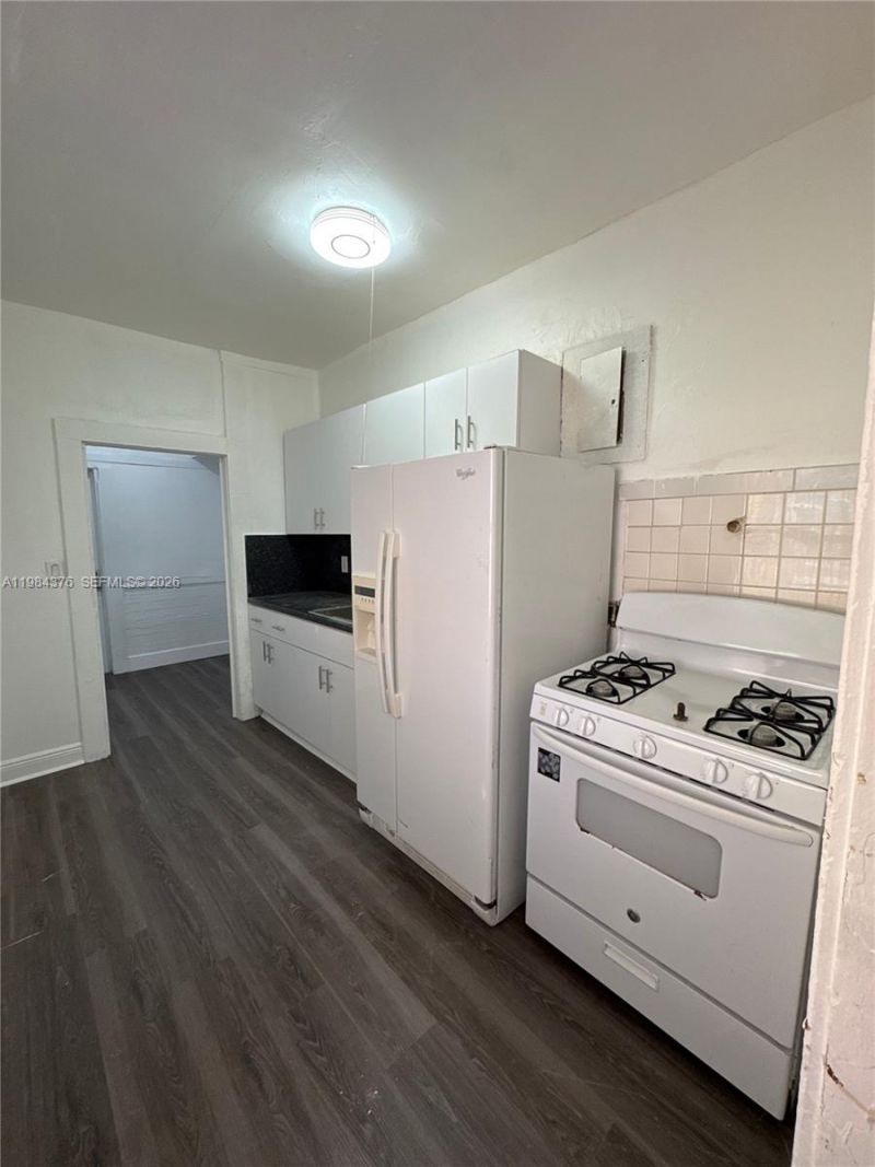 1545 NW 1st St , Unit 1537, Miami, FL 33125 Photo