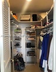 427 Golden Isles Dr , Unit 10D, Hallandale Beach, FL 33009 Photo