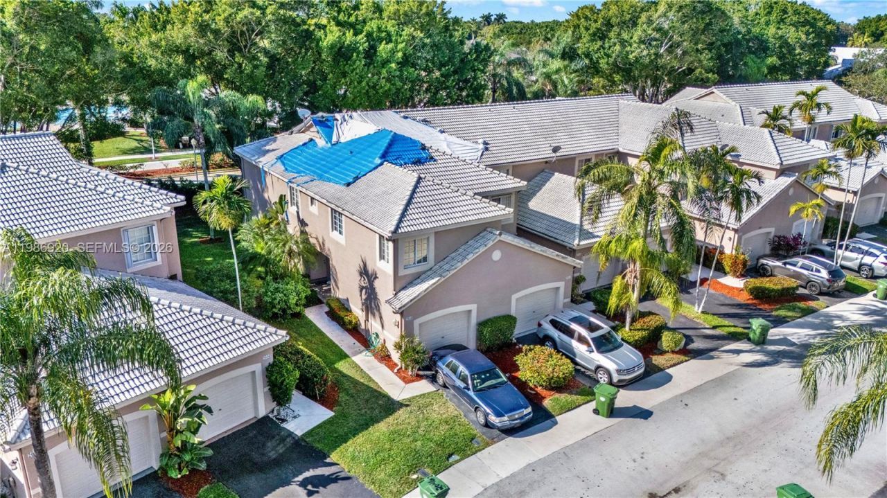 2050 Madeira Dr , Weston, FL 33327 Photo