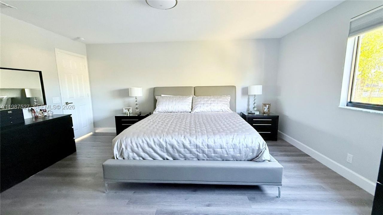 1392 Canary Island Dr , Weston, FL 33327 Photo