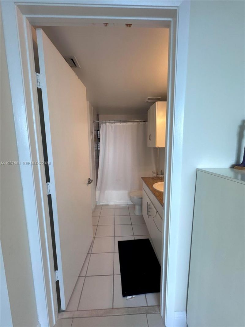 1861 NW S River Dr , Unit 705, Miami, FL 33125 Photo