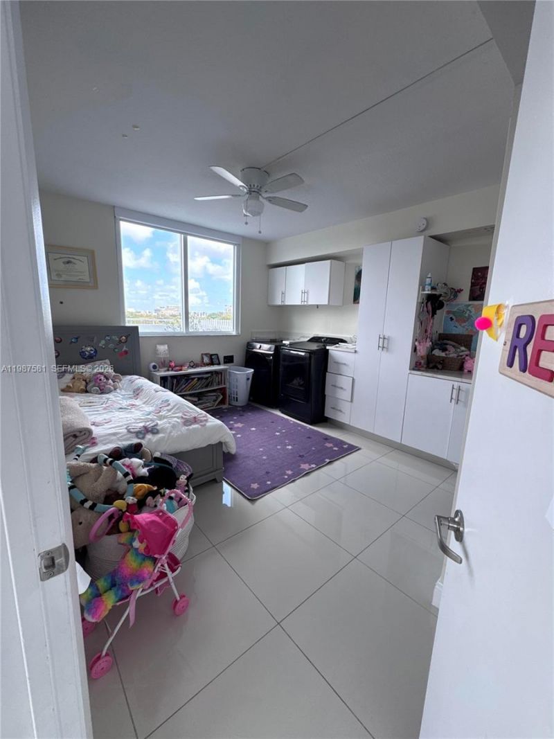 1861 NW S River Dr , Unit 705, Miami, FL 33125 Photo