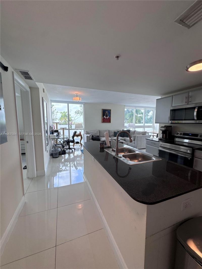 1861 NW S River Dr , Unit 705, Miami, FL 33125 Photo